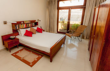 Colpetty House 3*