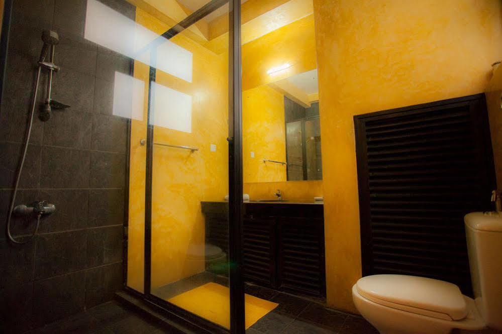 Acomodação com café da manhã  Colpetty House 3*